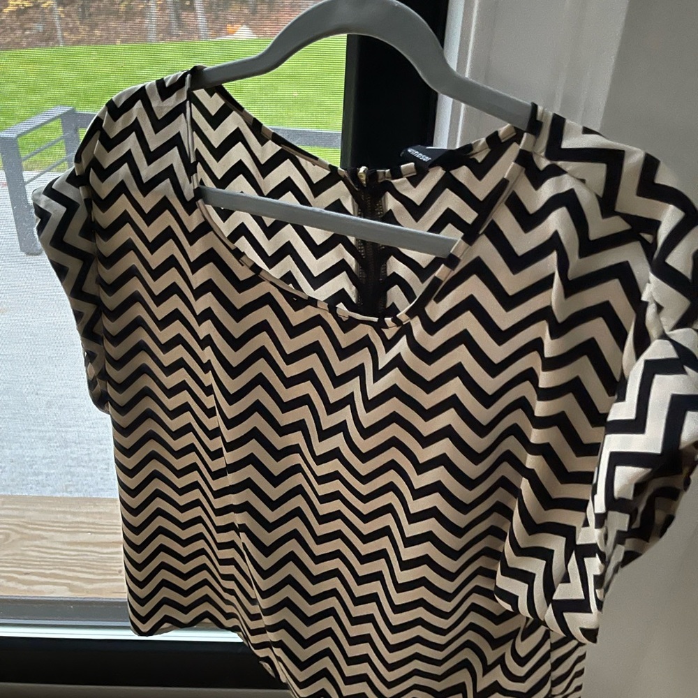 Windsor top